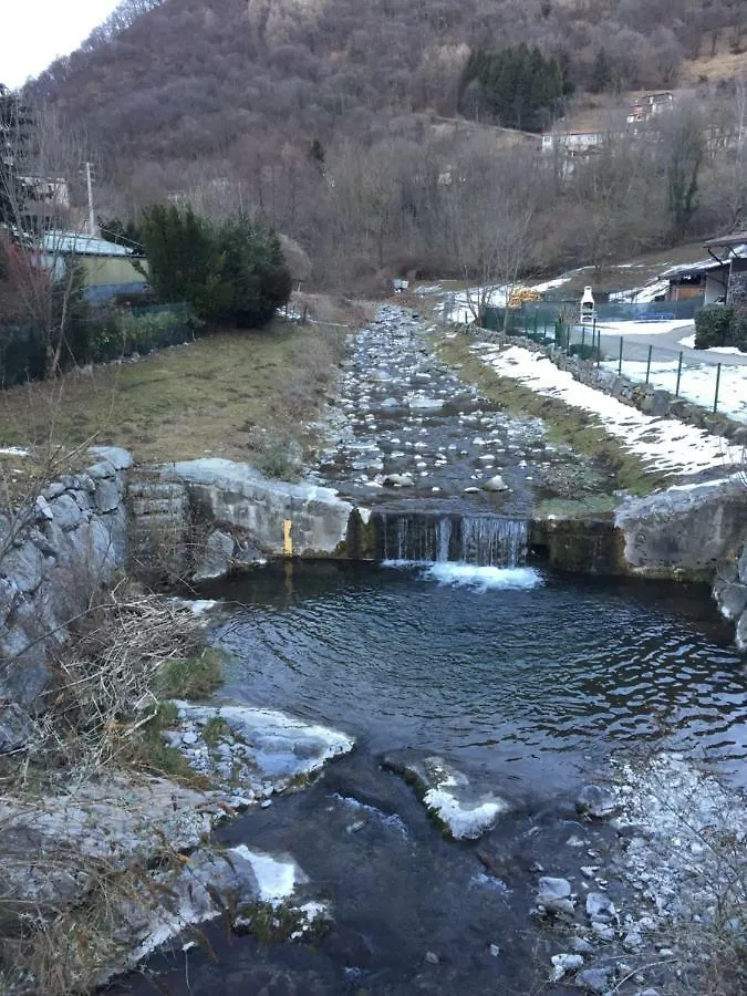 Casa Grazia Διαμέρισμα Magreglio