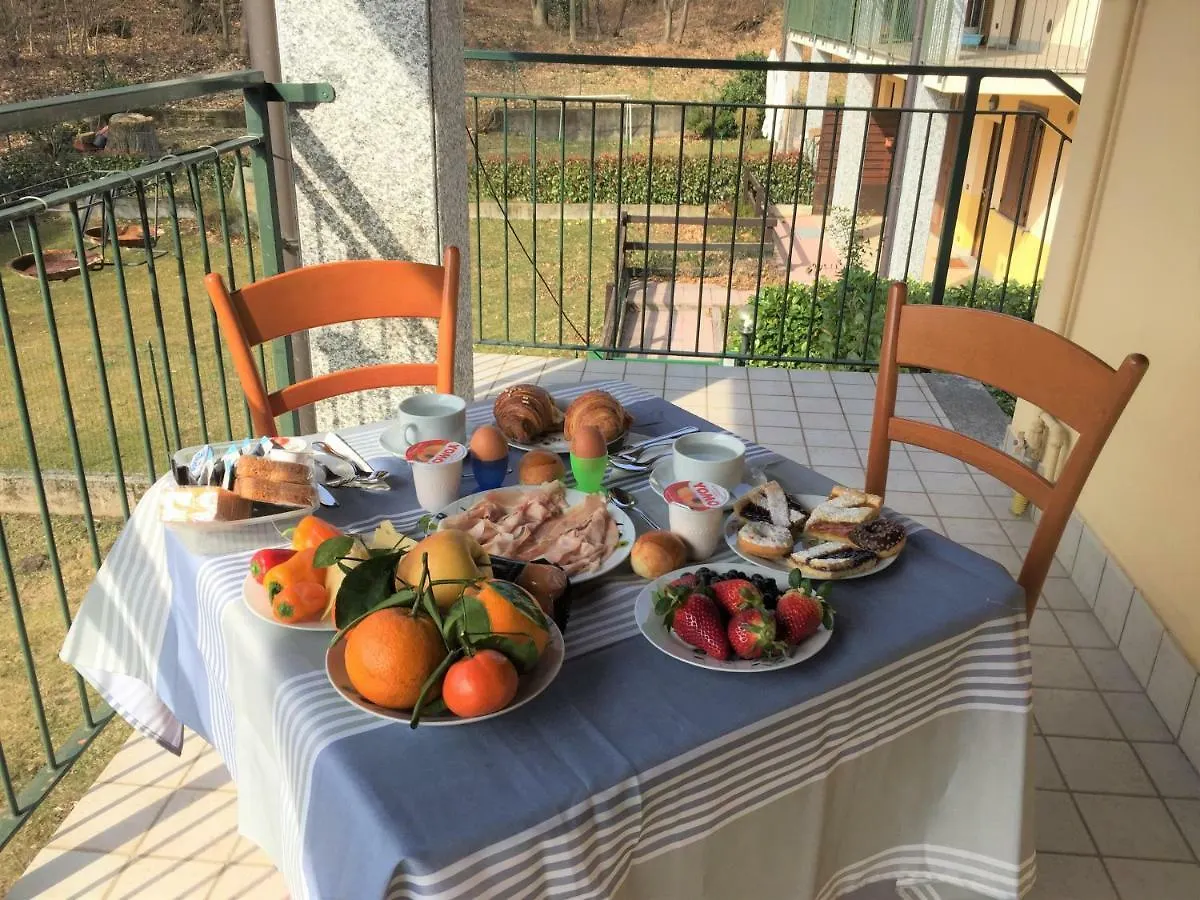 Casa Grazia Διαμέρισμα Magreglio 0*,  Ιταλία